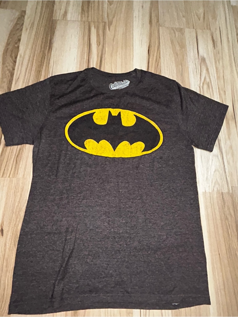 Old Navy Brown Short Sleeve Tee with Yellow Batman Emblem